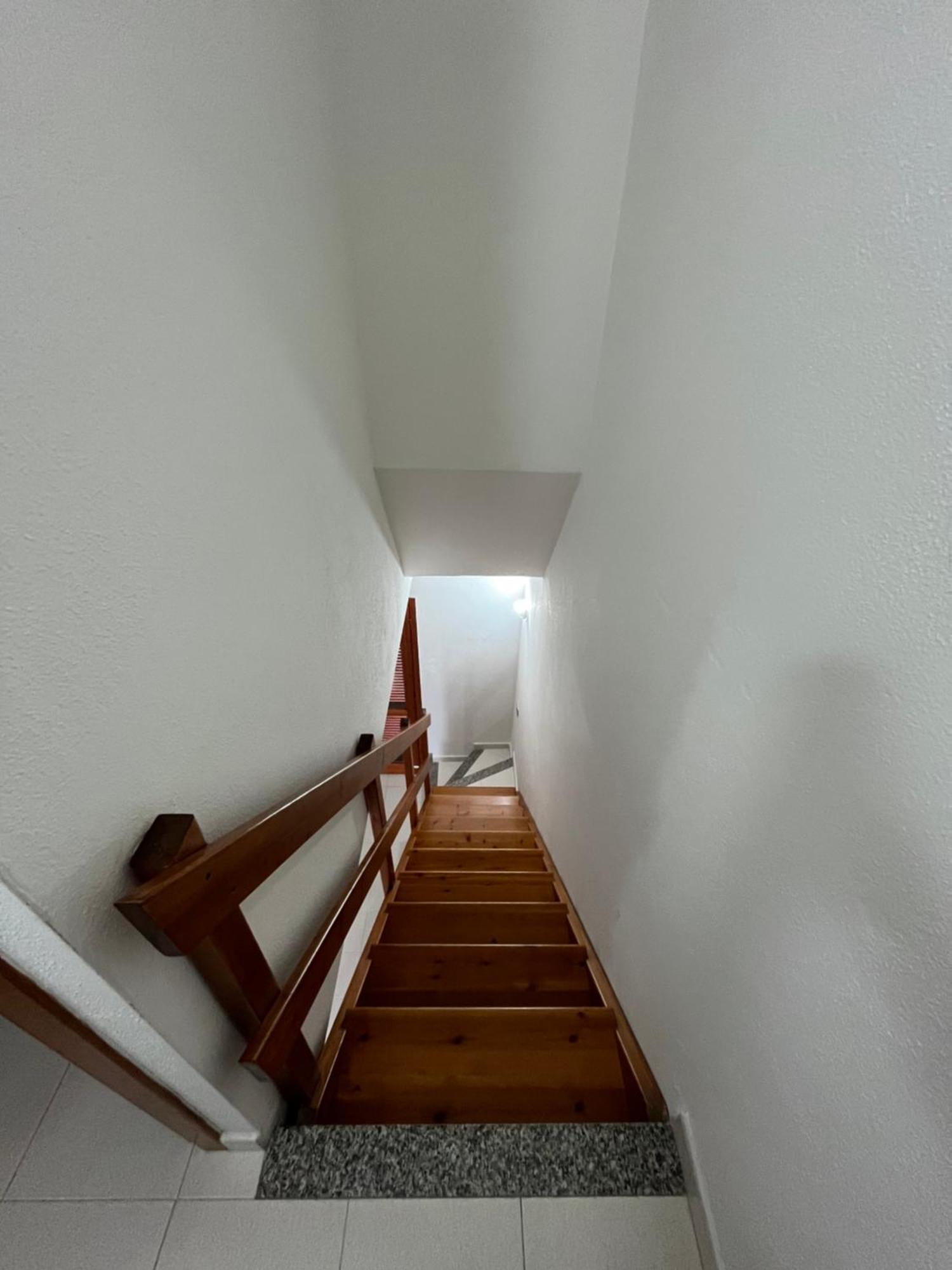 Casa Sviluppata Su Due Piani Con Doppia Veranda E Parcheggio Privato San Teodoro  Exterior photo
